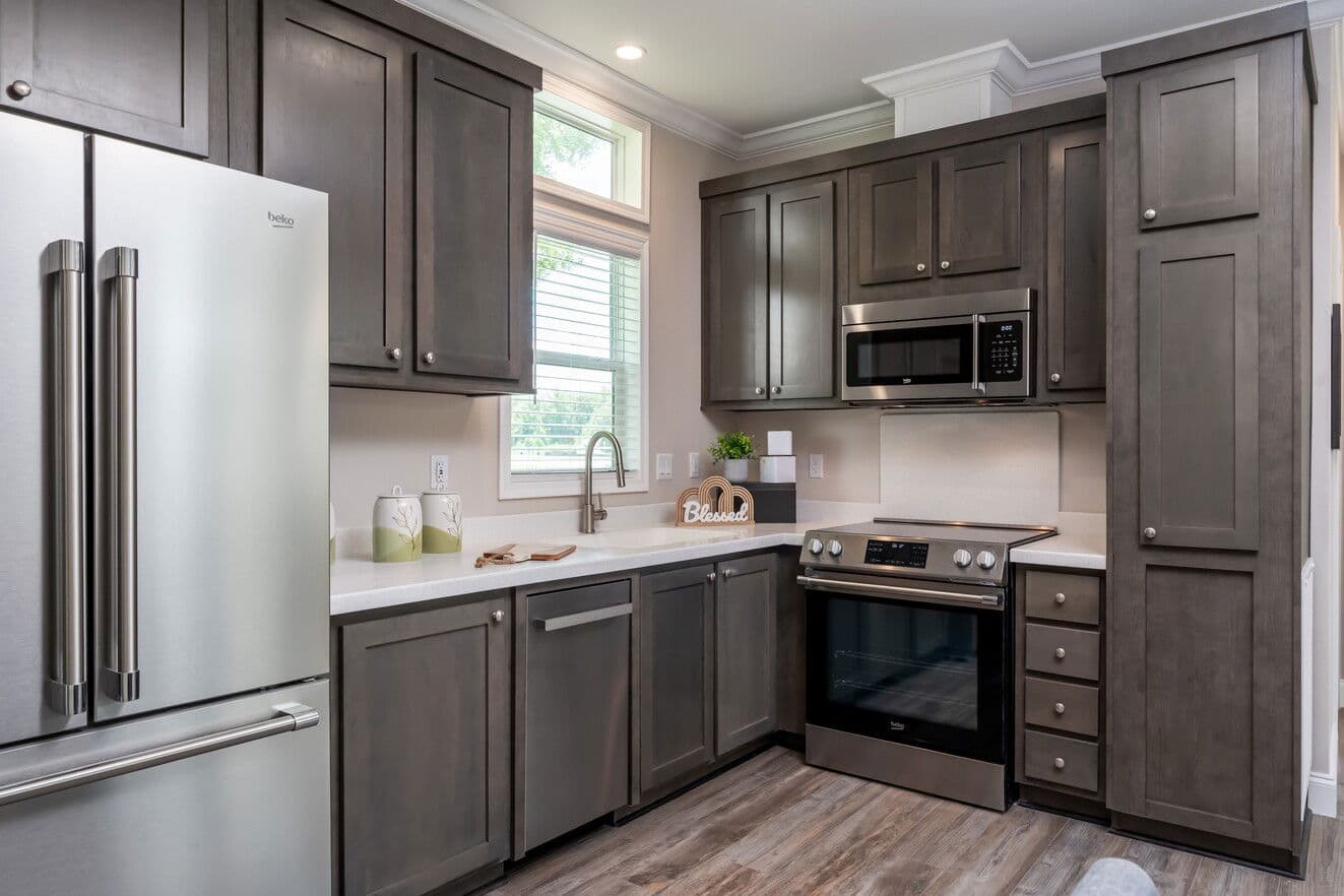 The chariot | 24442a | hud kitchen home features