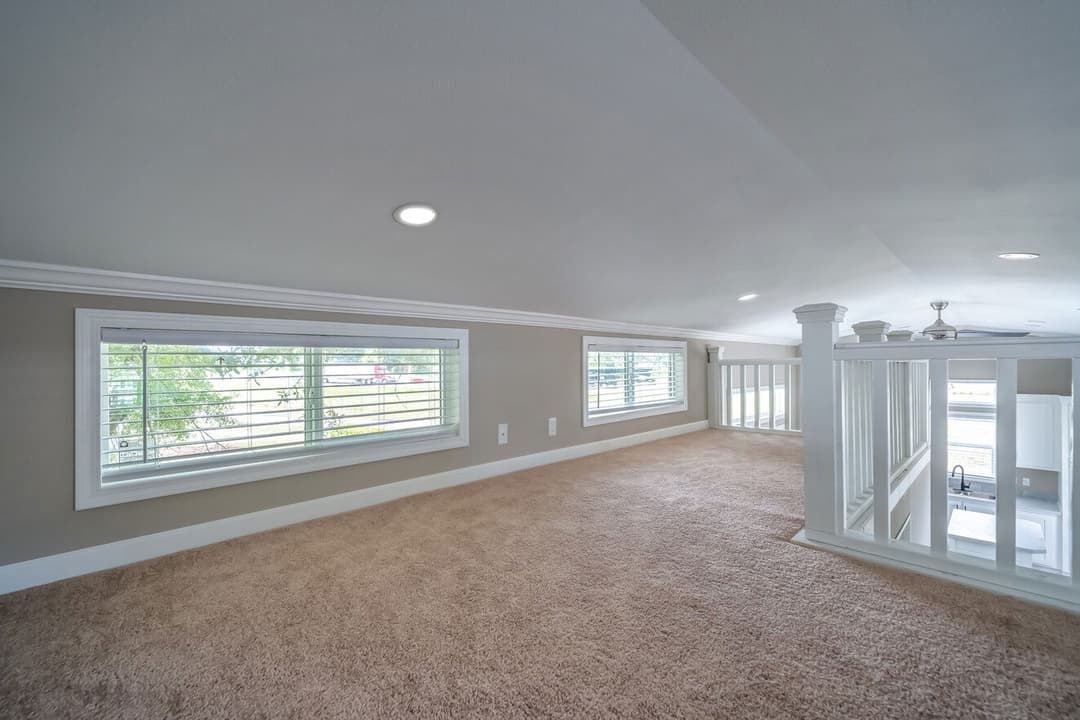 The glacier | 11351g | ansi interior home features