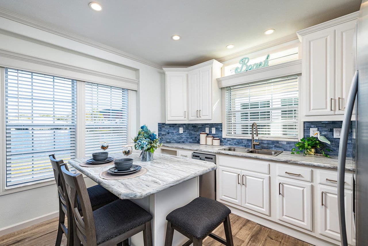 Palm bay 2641b kitchen home features