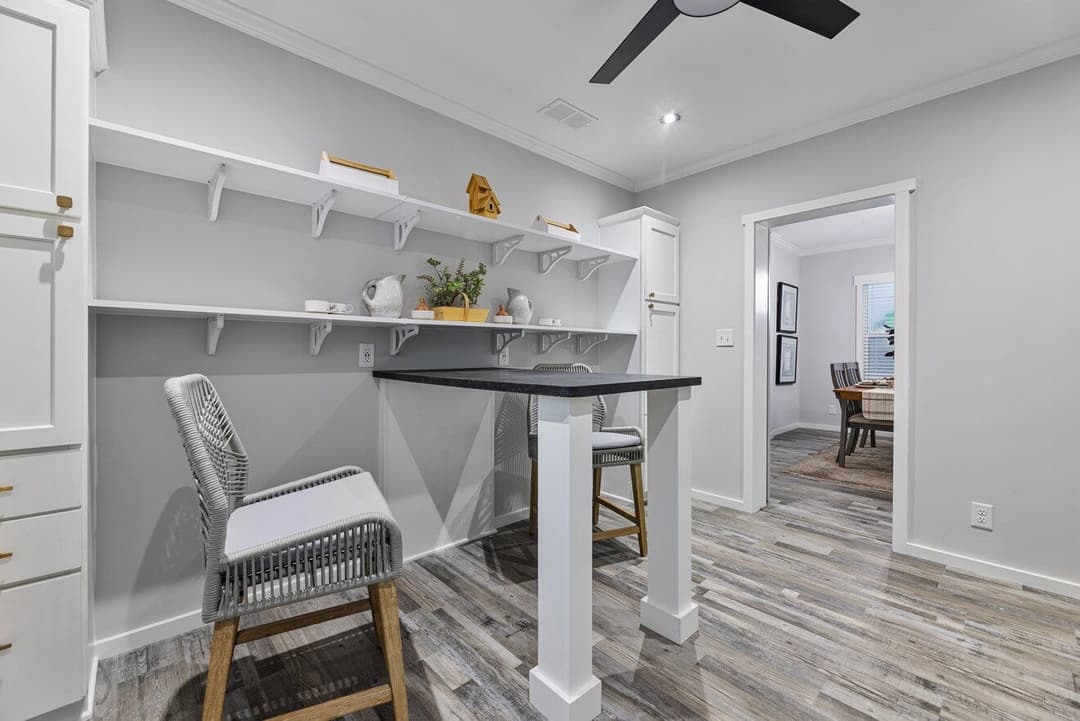 The davan | 28683a | hud interior home features