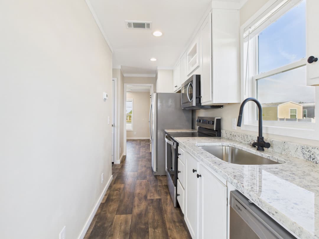 The rose 12401u kitchen home features