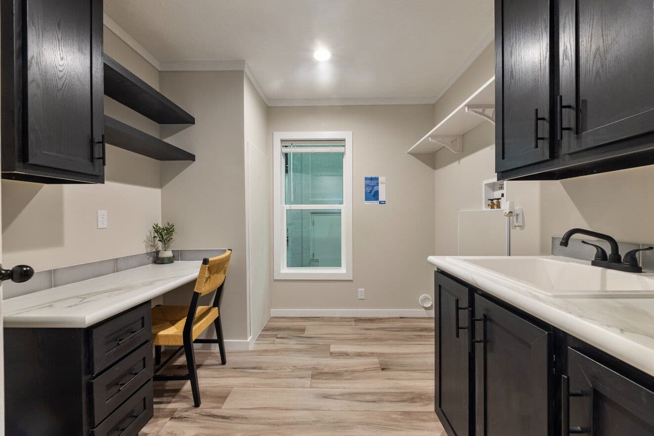 The atmos | 28603n | hud interior home features