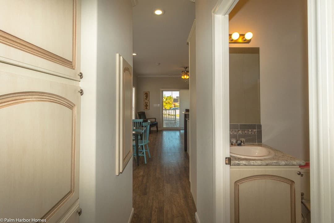 Waverly 15471a interior home features