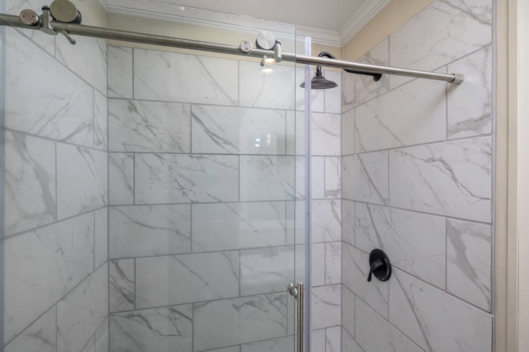 Haven bathroom home features