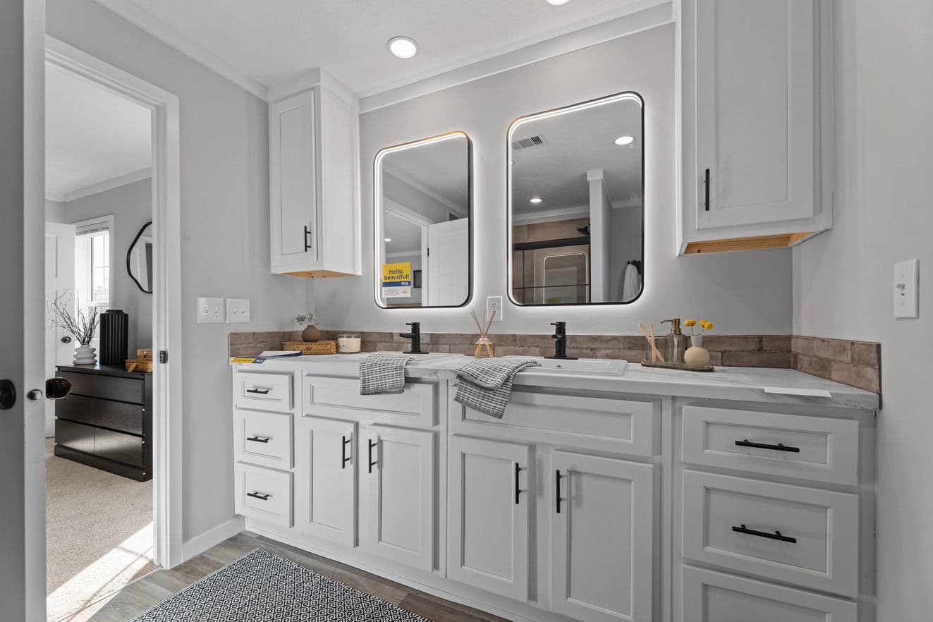 The helix | 16763n | hud bathroom home features