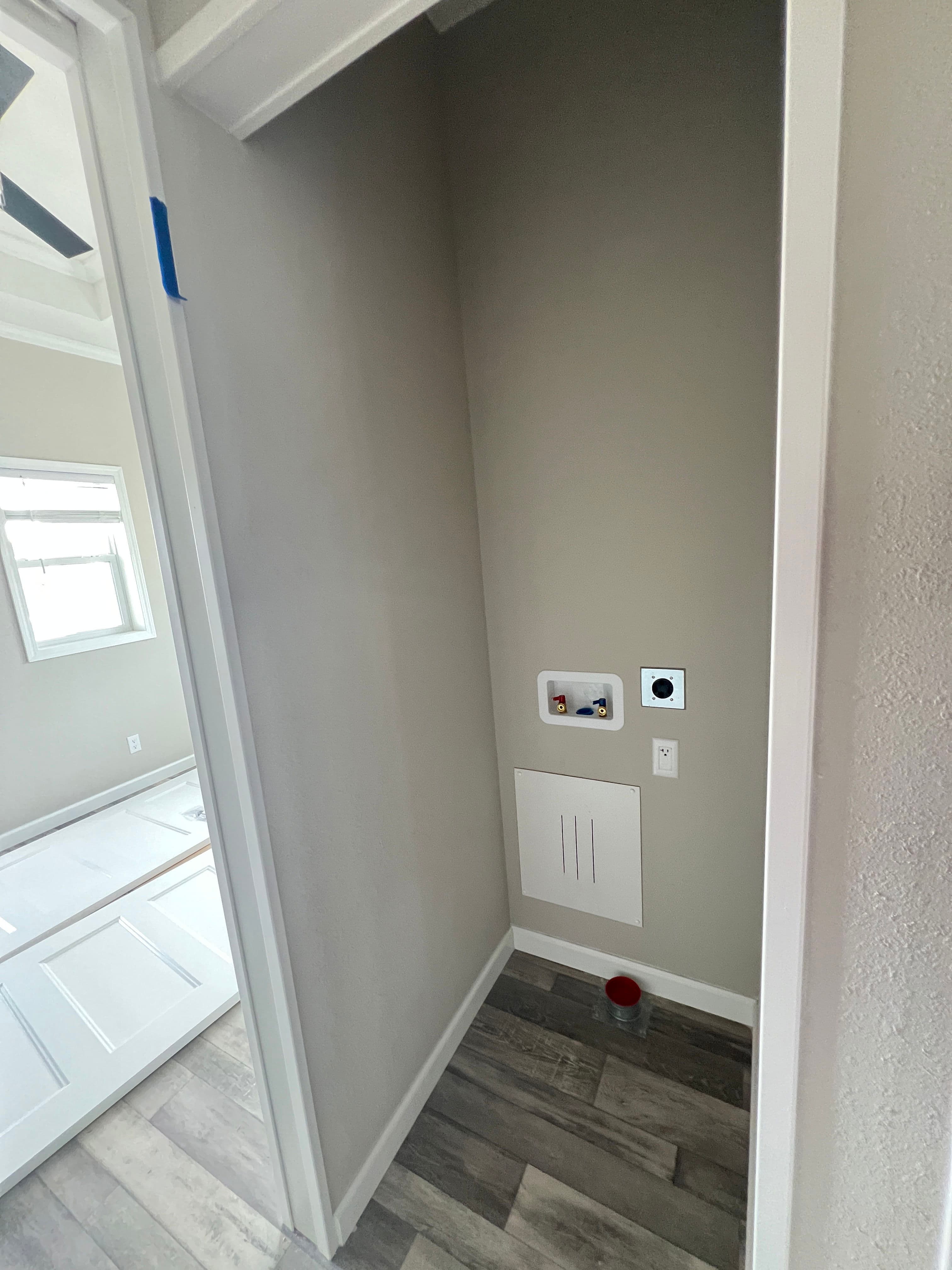 Hawk elite 13381d interior home features