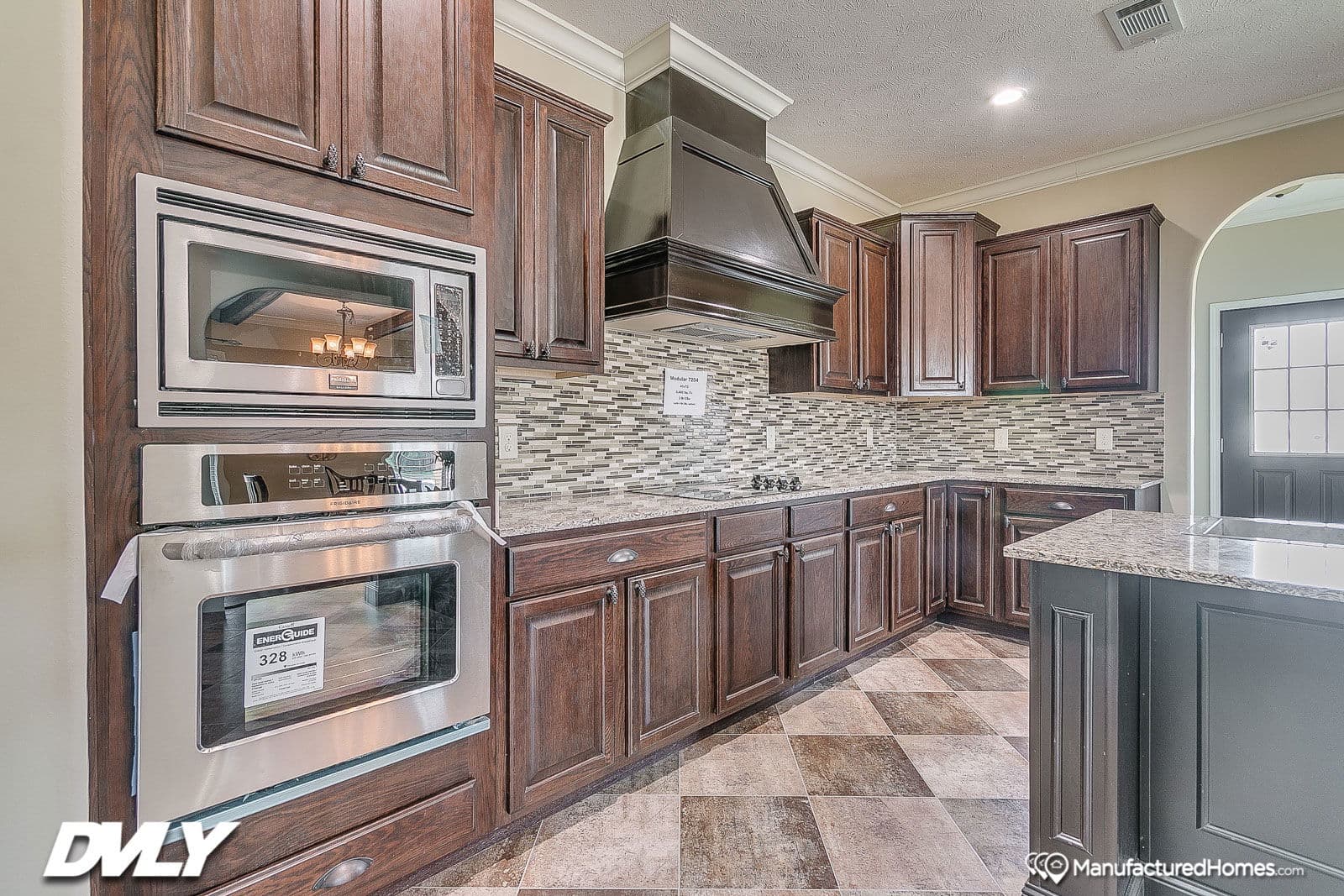 Briarritz kitchen home features