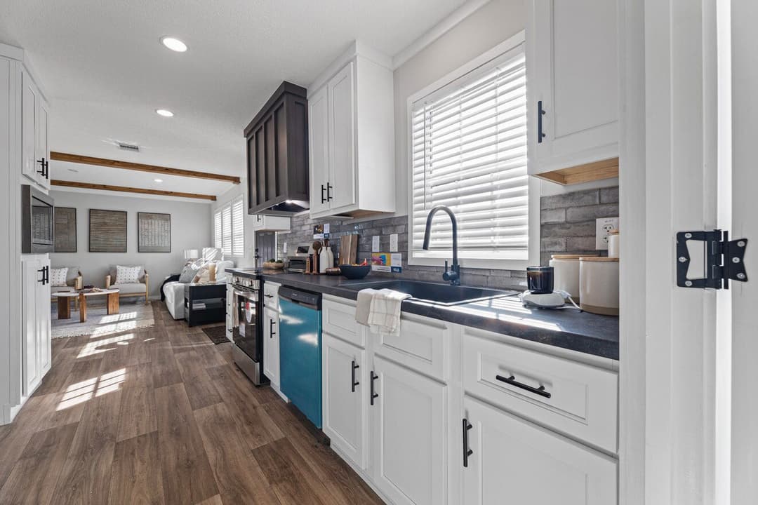 The helix | 16763n | hud kitchen home features