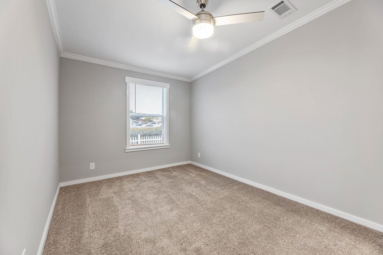 Kennedy ii 30603d bedroom home features