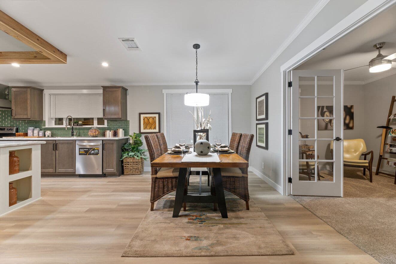 Pelican bay ii 30764b interior home features