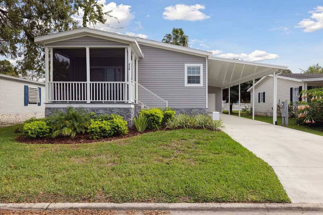 Silver springs 4893 elevation and exterior home features