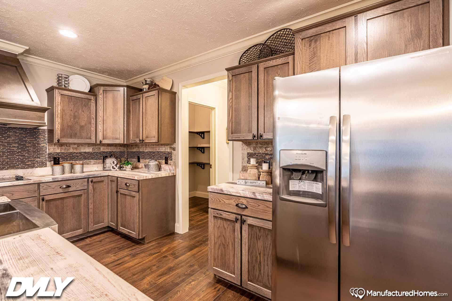 The anais kitchen home features