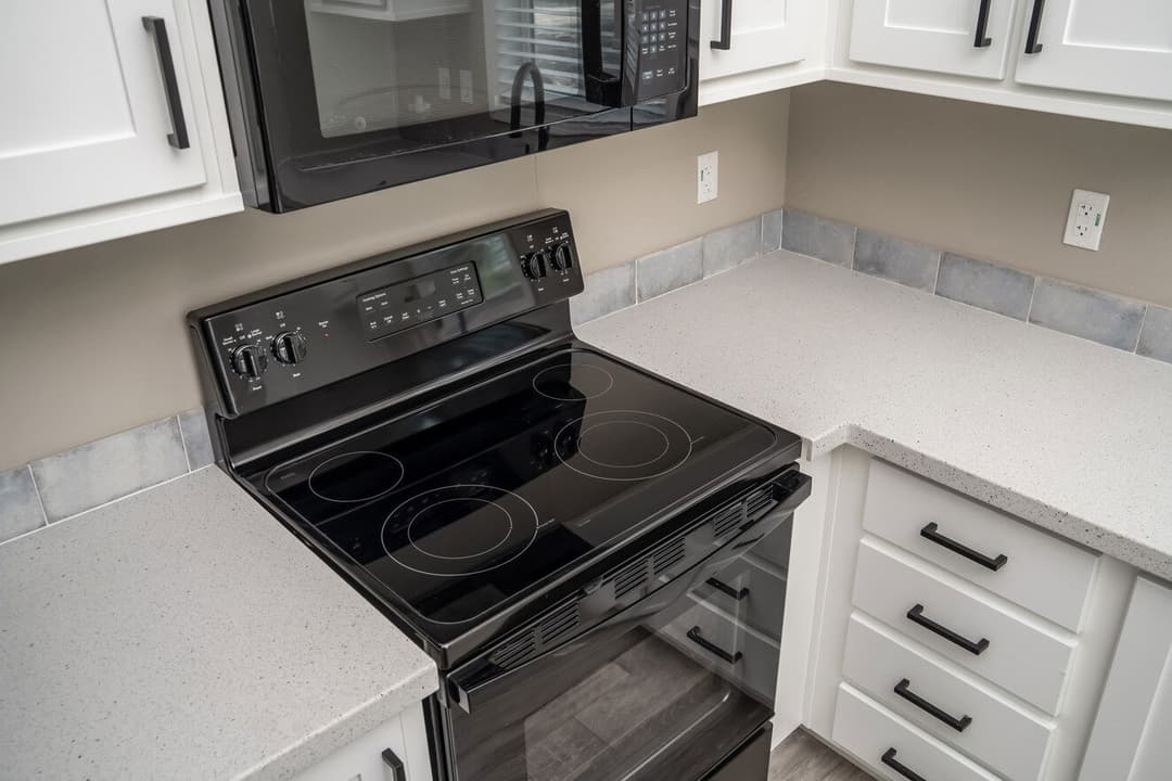 The glacier | 11351g | ansi kitchen home features