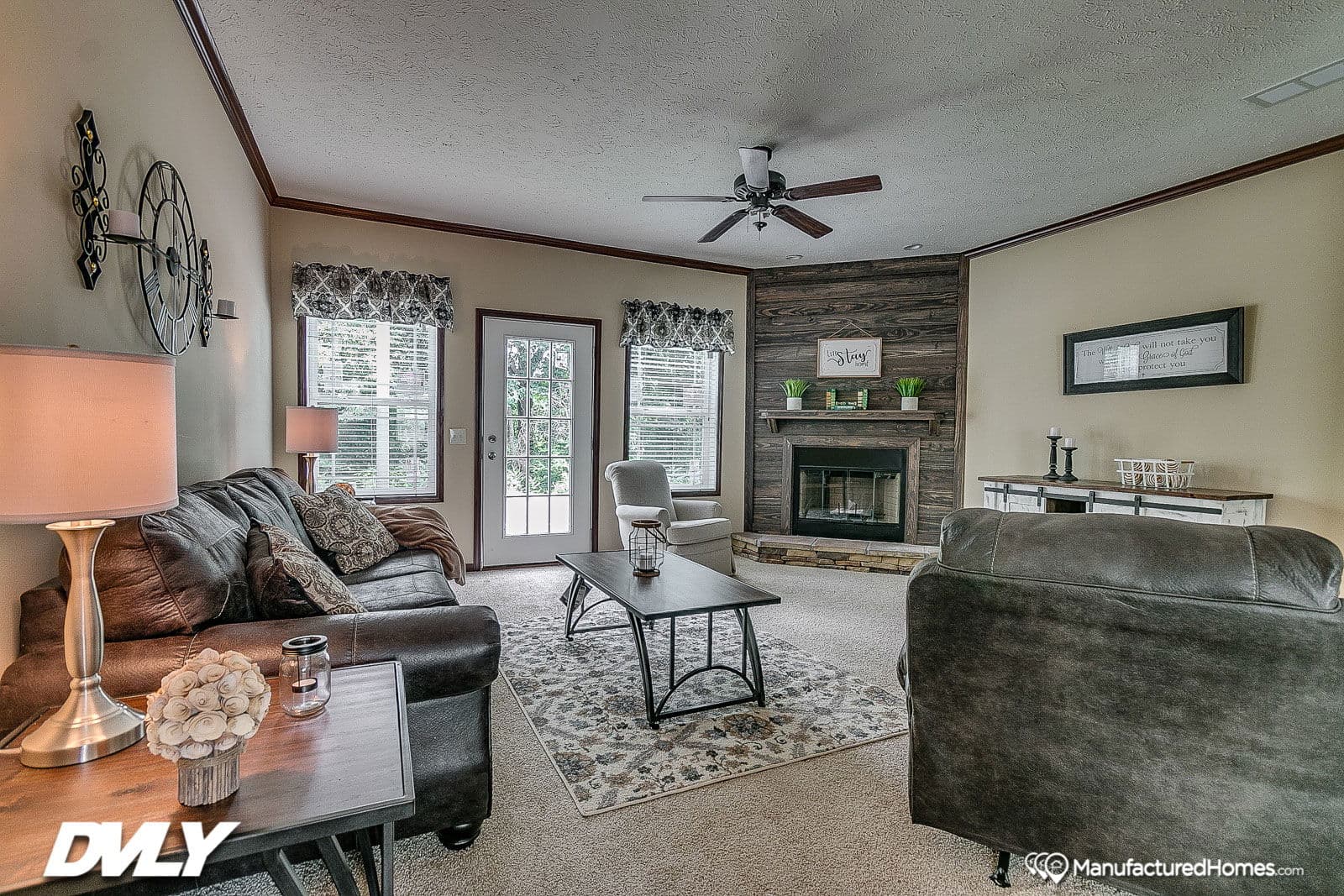 Brooks pointe interior home features