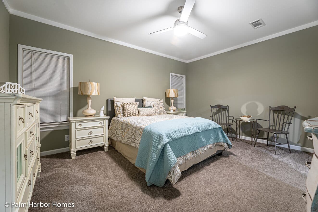 Summer breeze iv 28522d bedroom home features