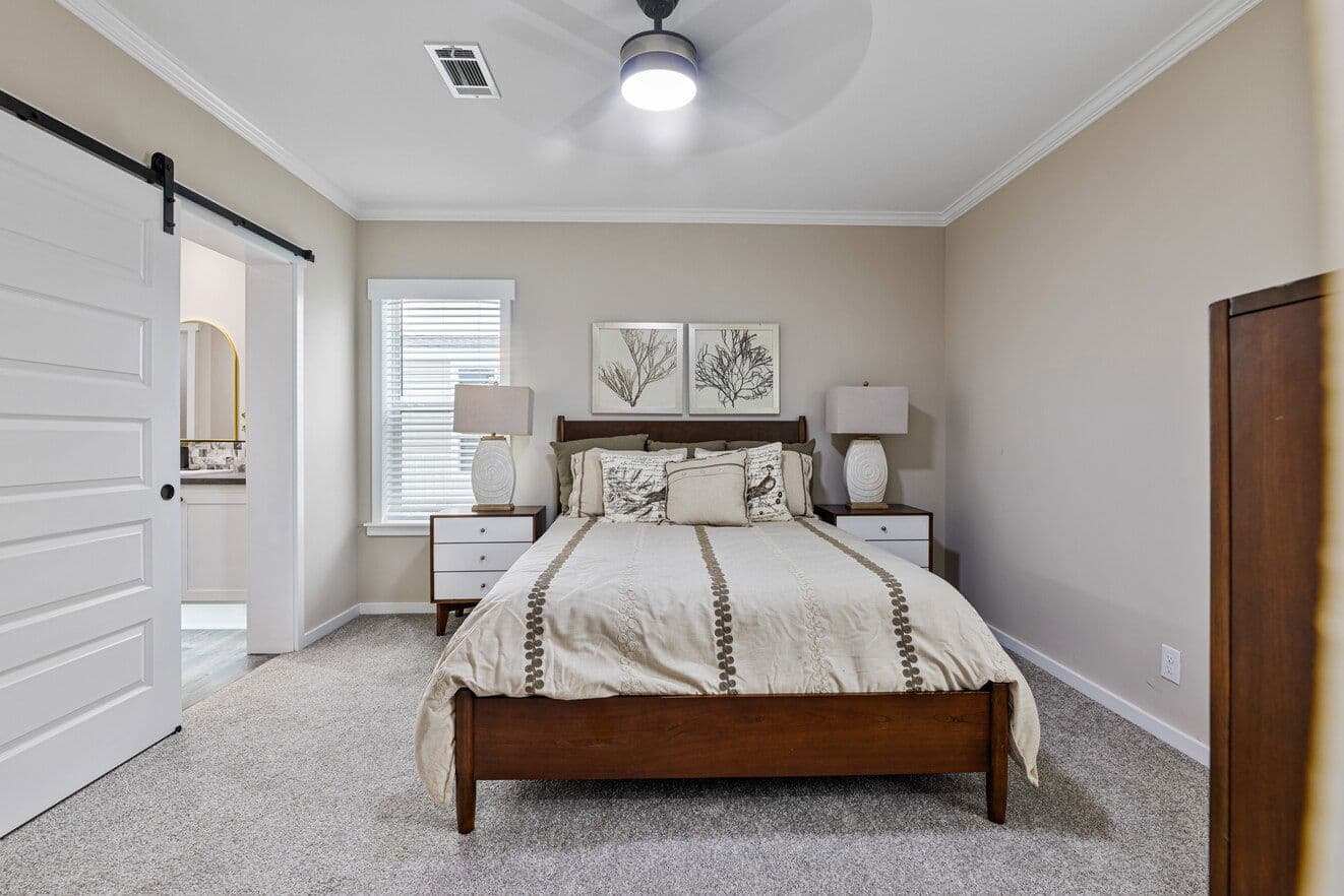 The pierce | 28562a | hud bedroom home features