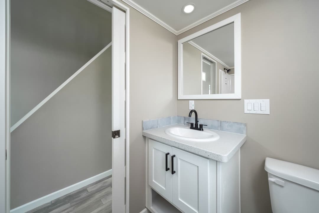 The glacier | 11351g | ansi bathroom home features