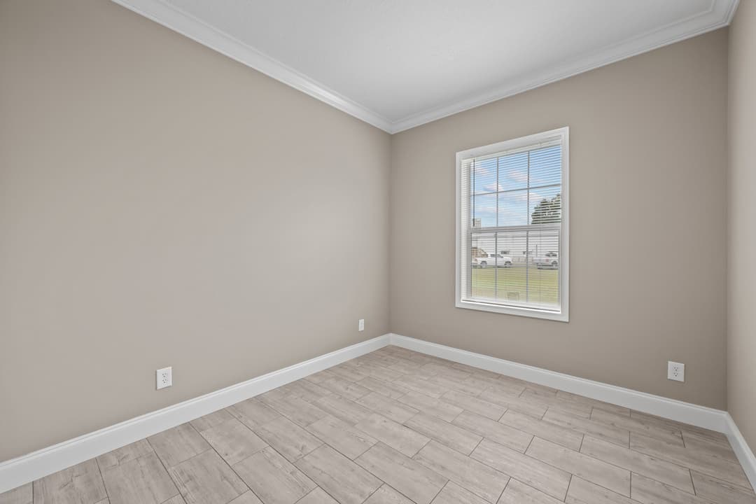 Siesta bedroom home features