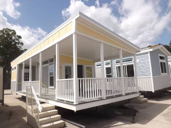 Eagle 15461a exterior home features