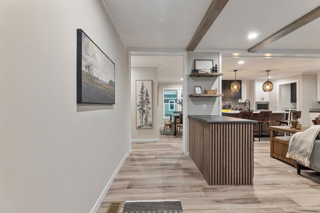 The atmos | 28603n | hud interior home features