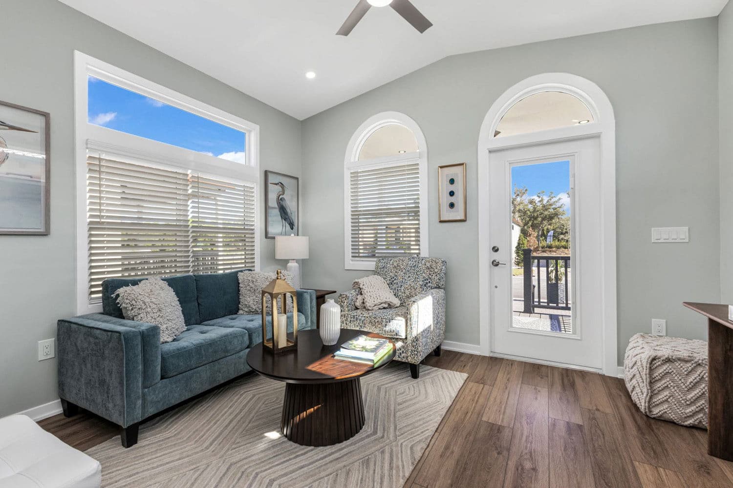 Terra bella interior home features