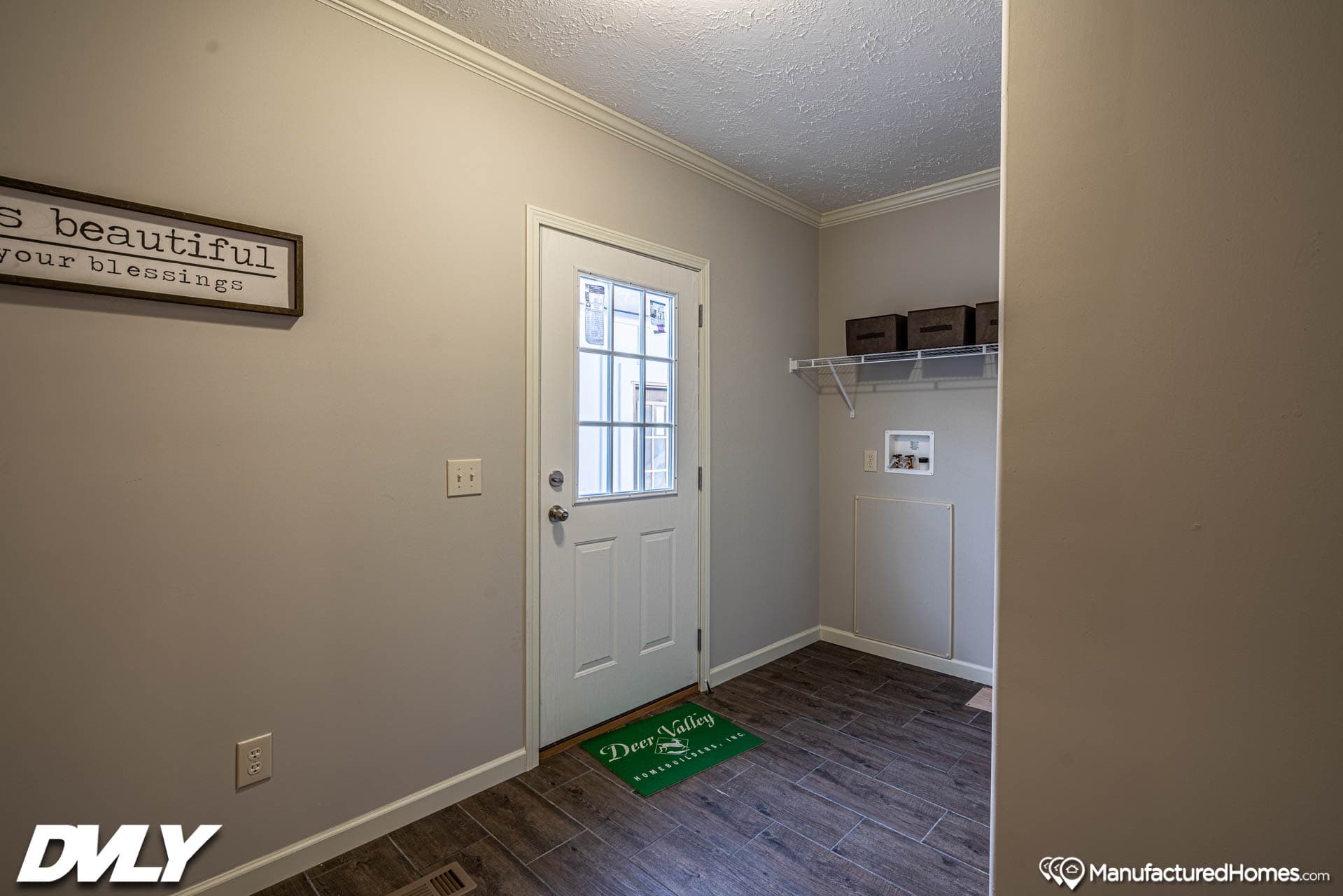 Orchard house interior home features