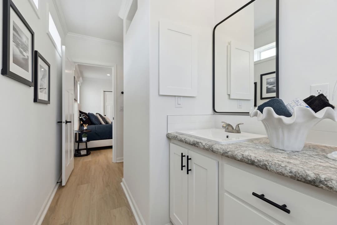 Silver springs 5044a bal harbour bathroom home features