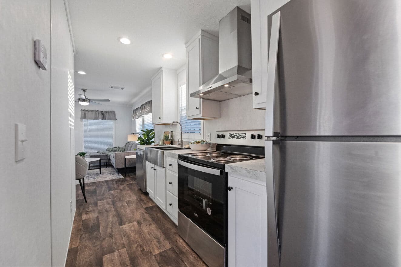 The palmetto rose kitchen home features