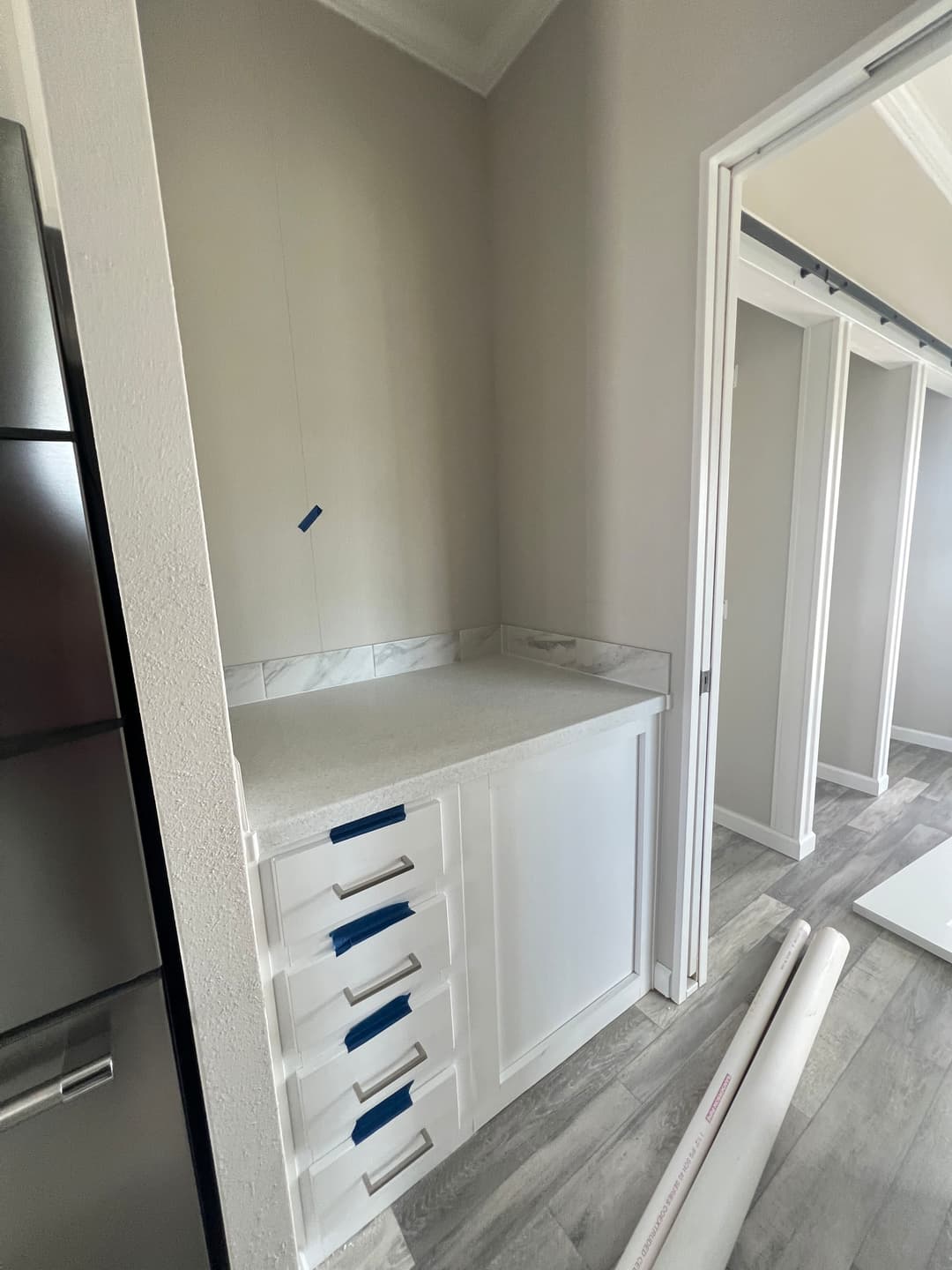 Hawk elite 13381d interior home features