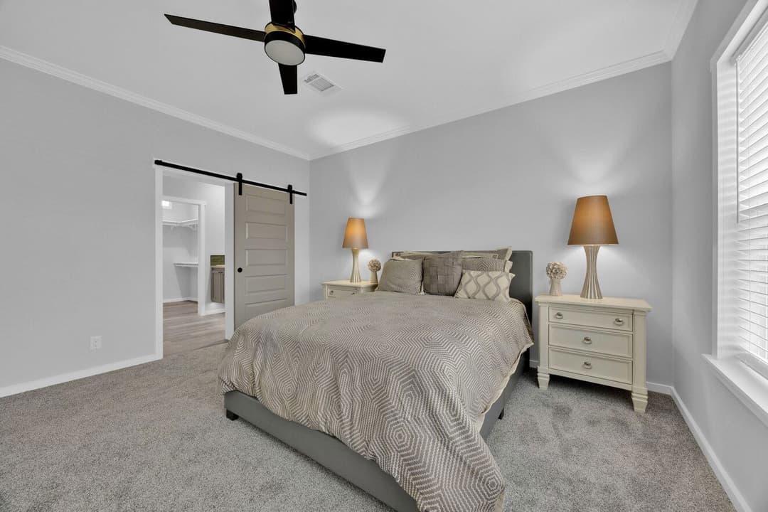 The quinn | 30523a | hud bedroom home features