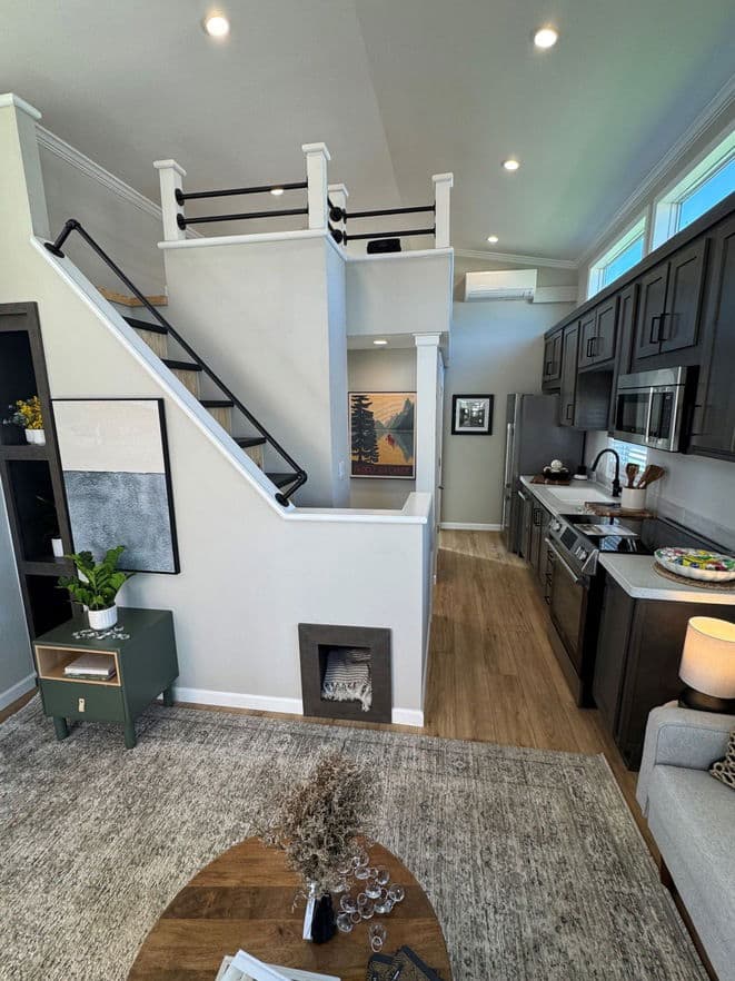 Vista 14411o interior home features