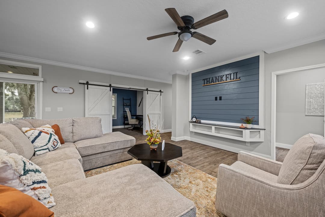 Merritt island interior home features