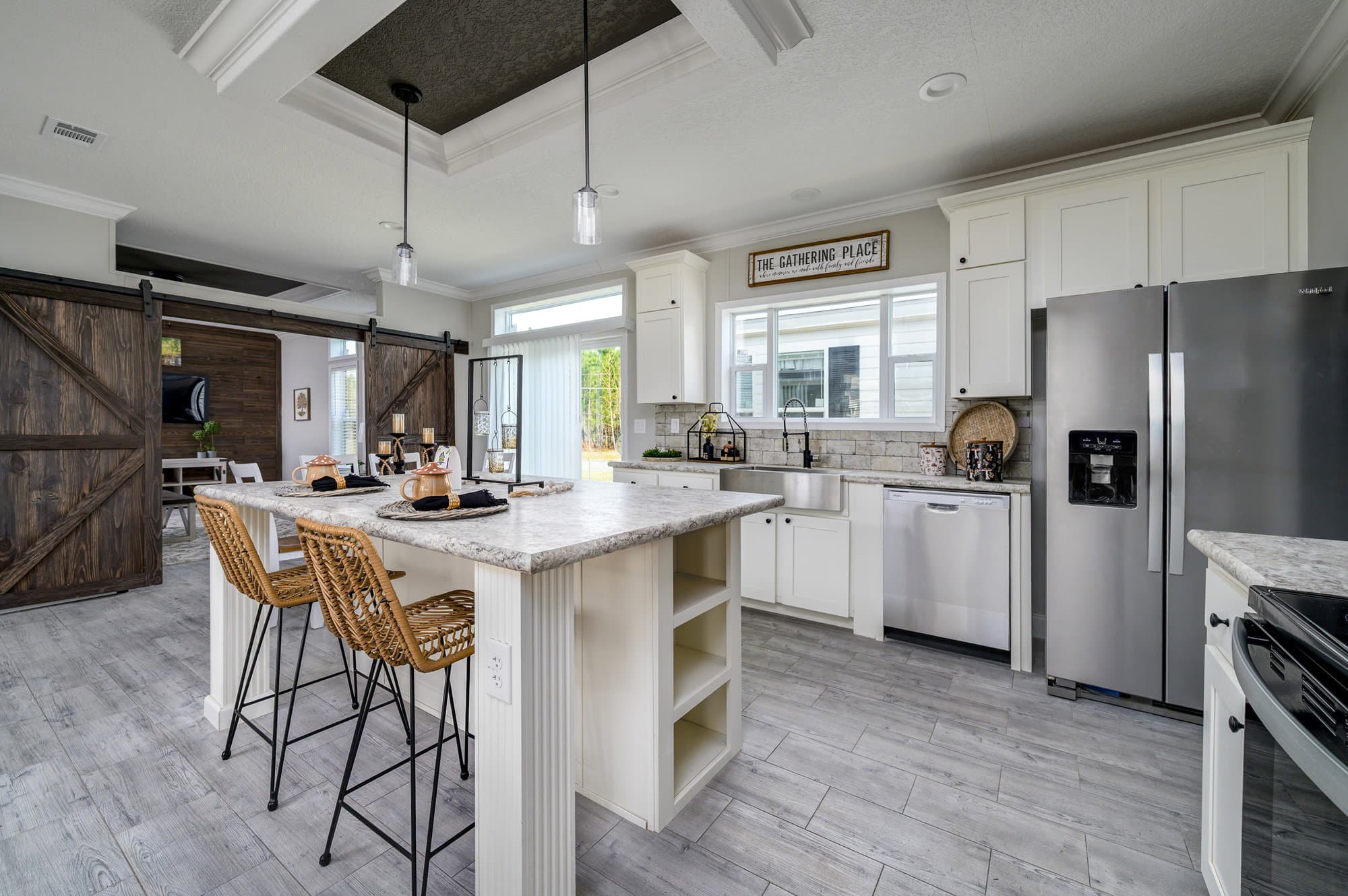 Annabelle kitchen and hero home features