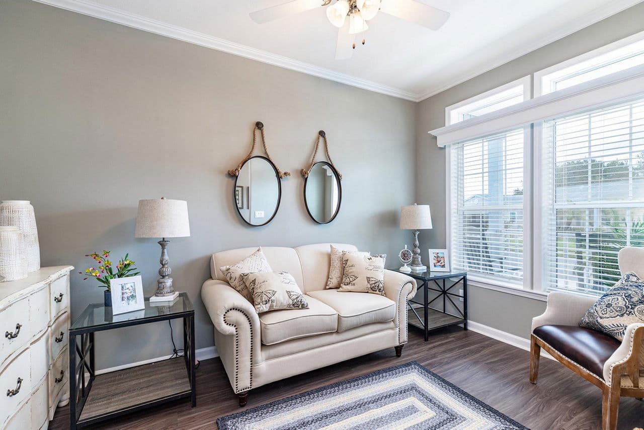 Silver springs elite 6400 interior home features