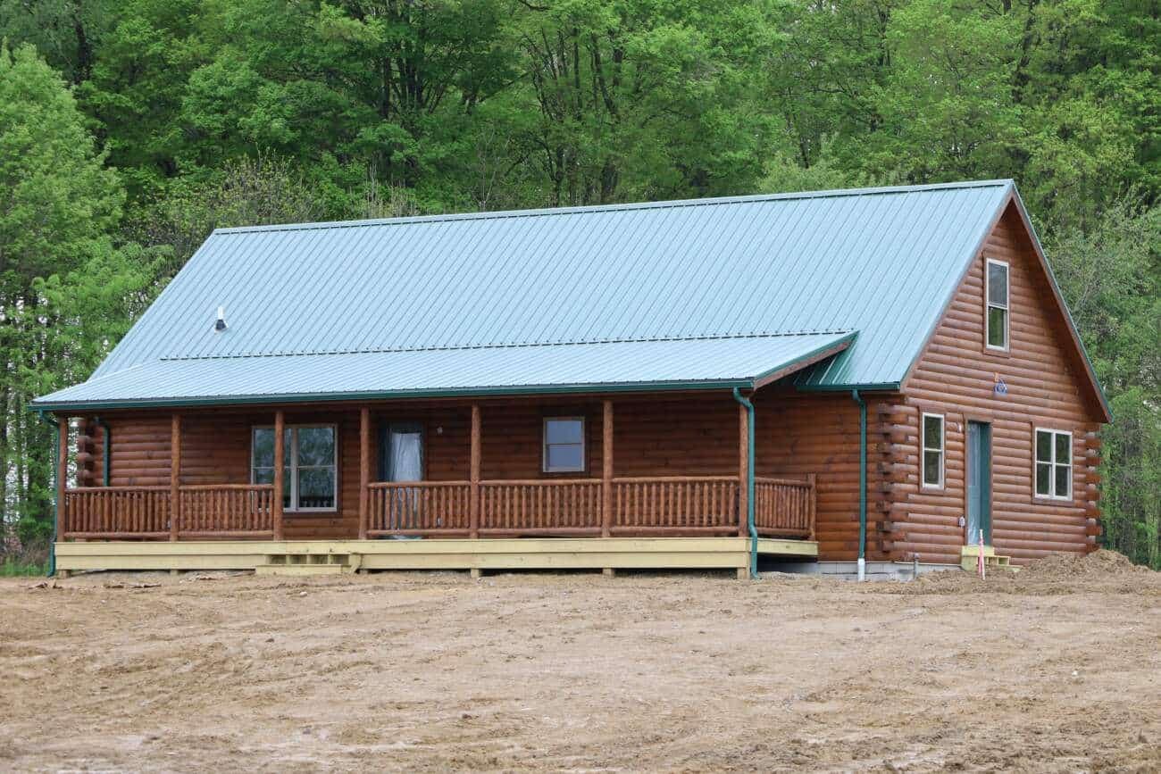 Timberline 2652 exterior home features