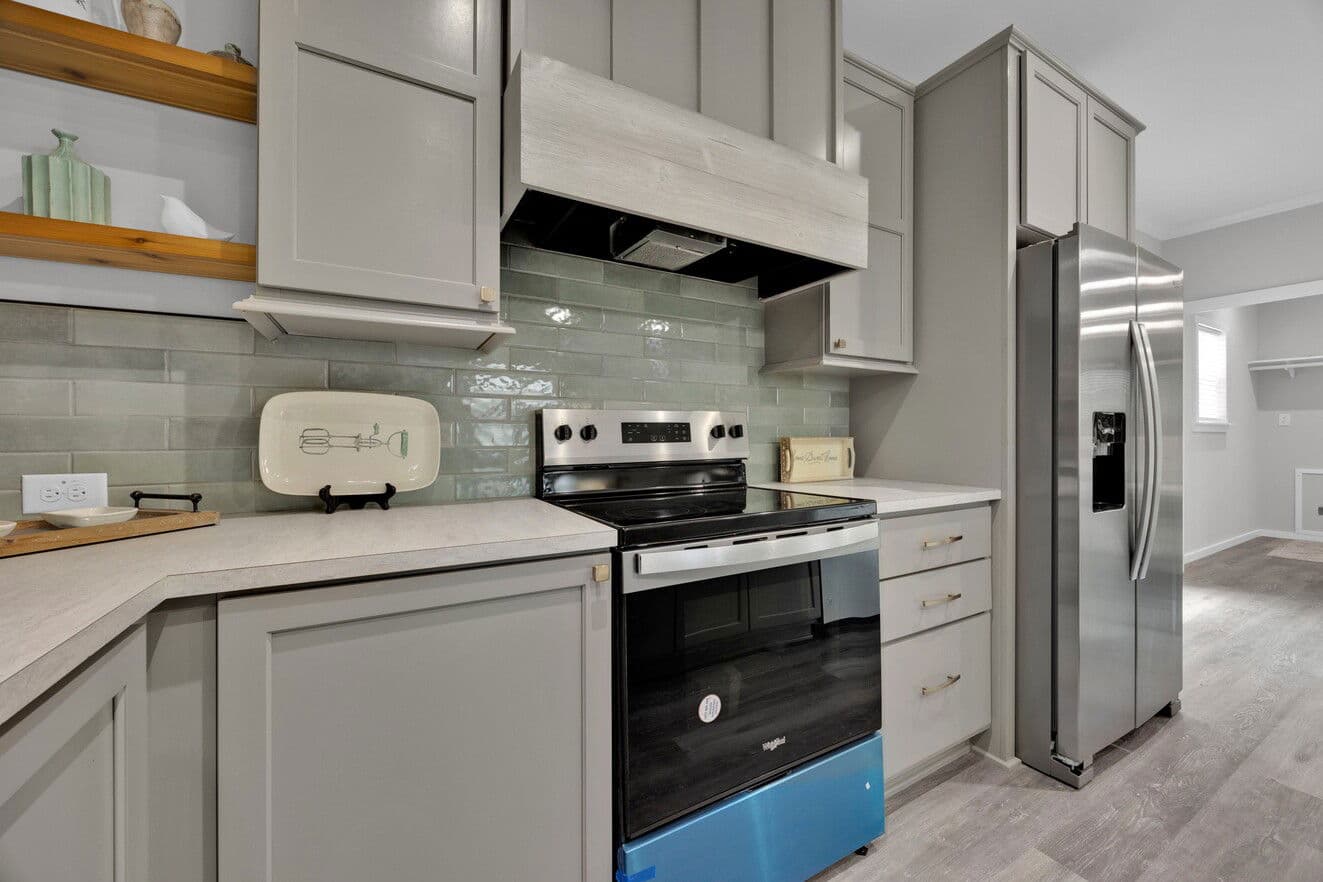 The quinn | 30523a | hud kitchen home features