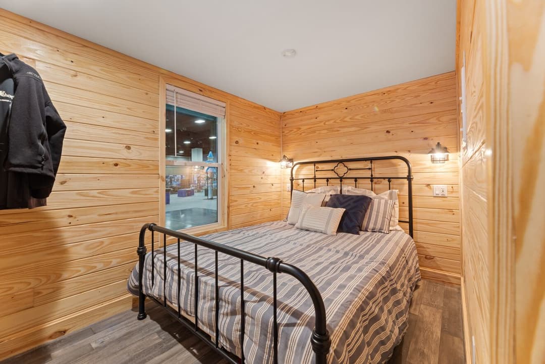 The parkview | 13291p | ansi bedroom home features