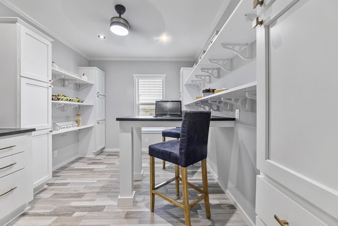 The paxton | 28523a | hud bedroom home features