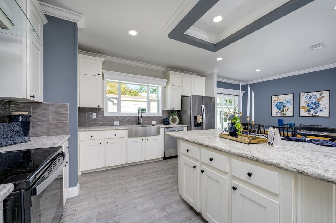 Flagler kitchen home features