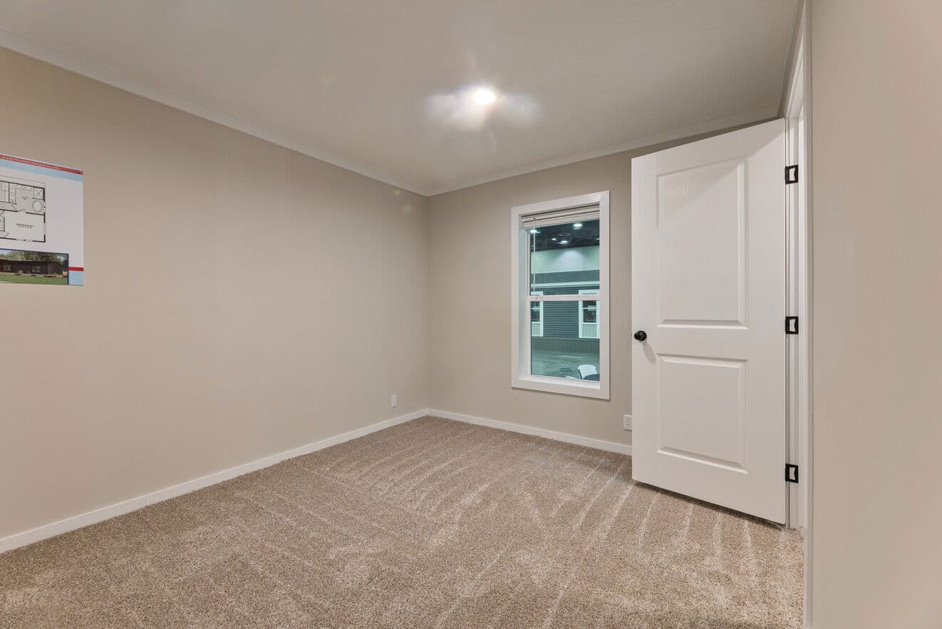 The atmos | 28603n | hud bedroom home features