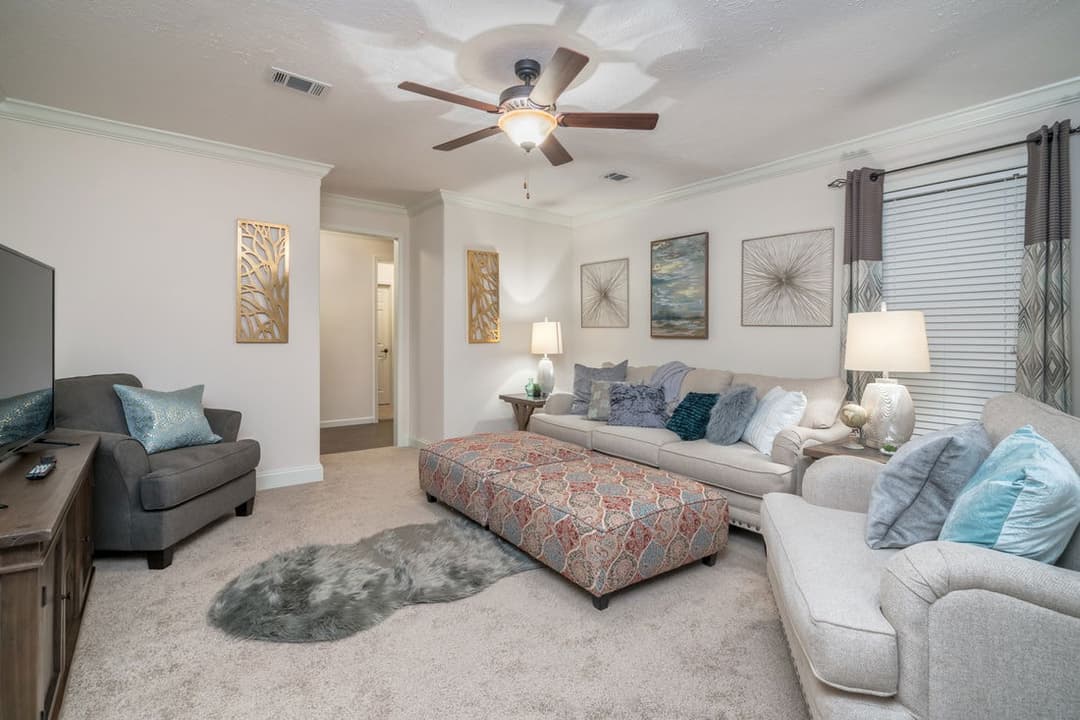 The kairos interior home features