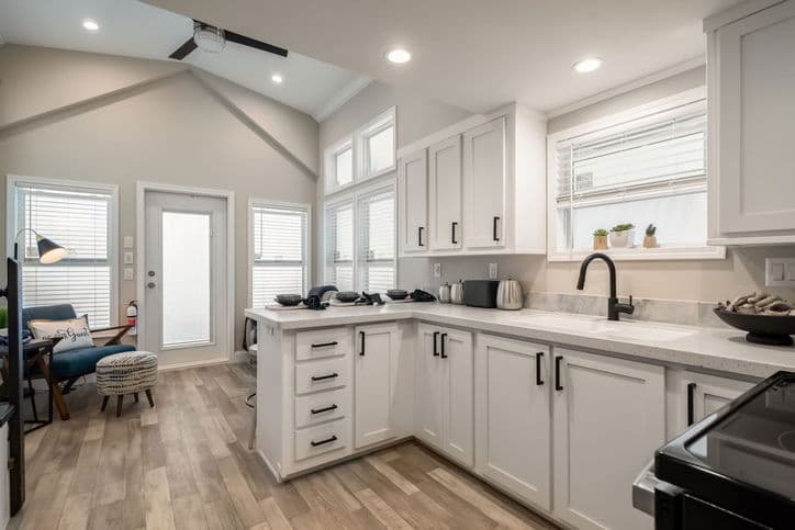 The avalon | 11341a | ansi kitchen home features