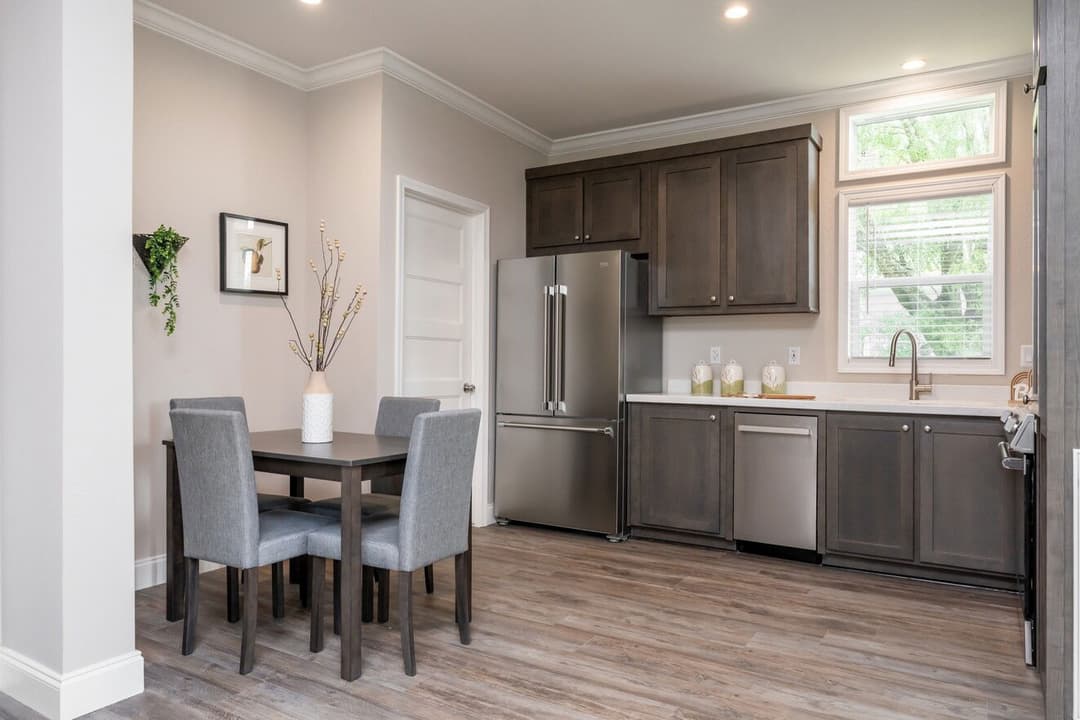 The chariot | 24442a | hud kitchen home features