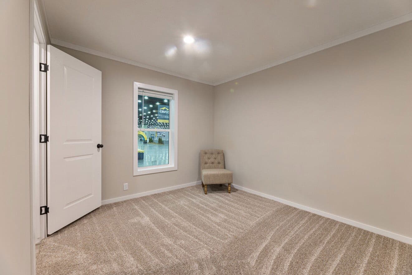 The atmos | 28603n | hud bedroom home features