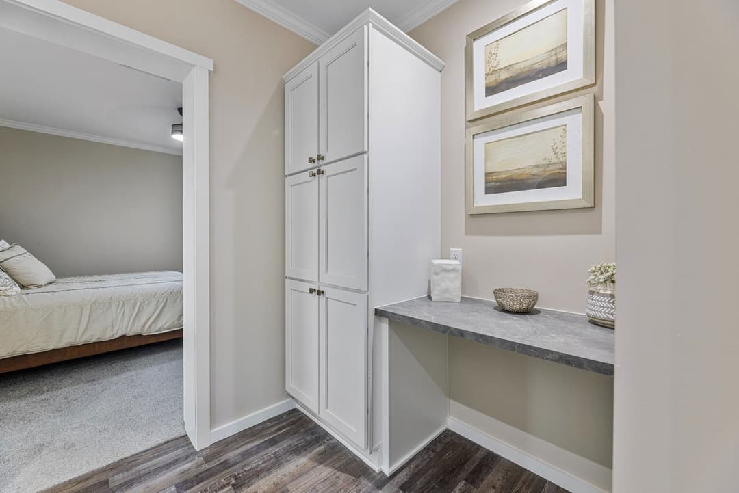 The pierce | 28562a | hud bedroom home features