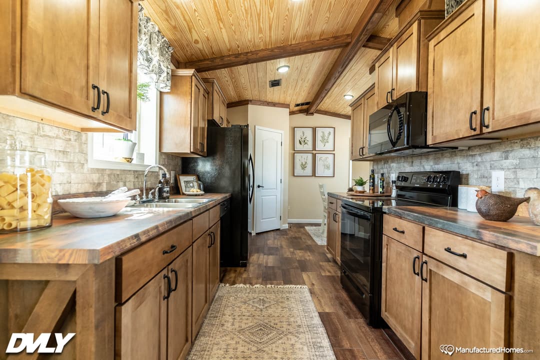 The lodge 4 kitchen home features