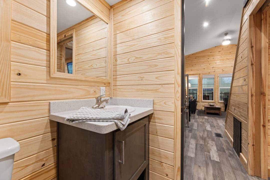 The parkview | 13291p | ansi bathroom home features