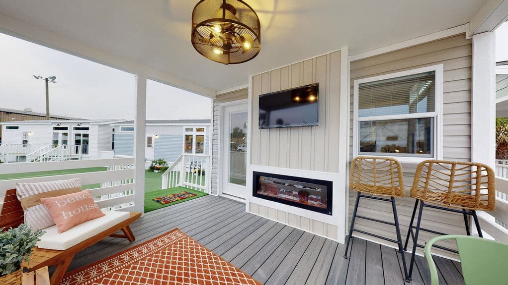 Lake charles two | 13371a | hud exterior home features