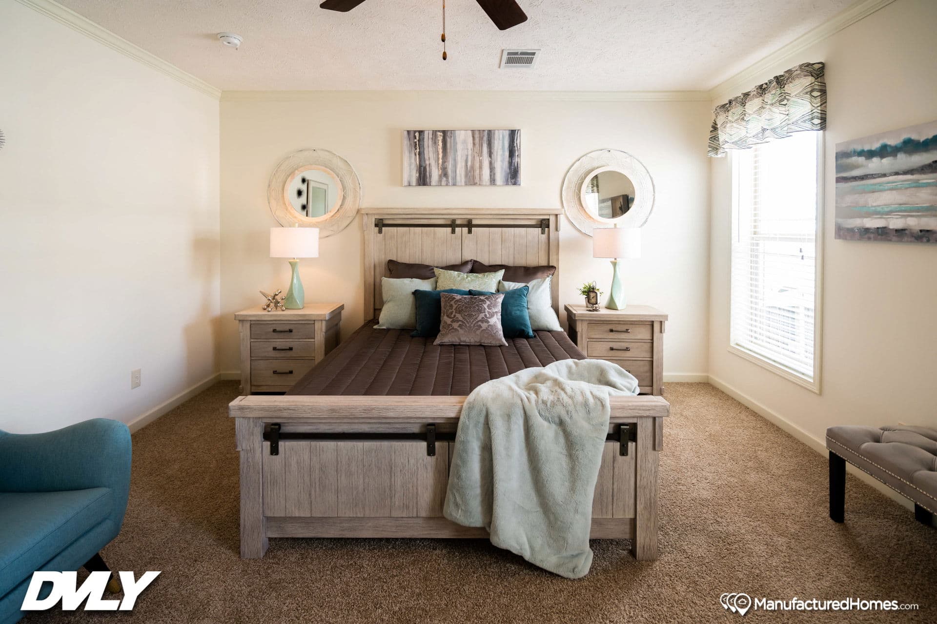 Wl-monl-6809 bedroom home features