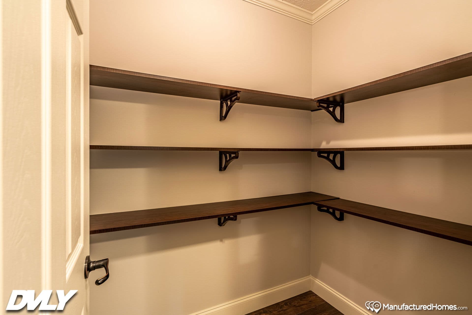 The anais interior home features